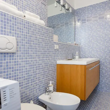 Apartment Civico Uno Triest